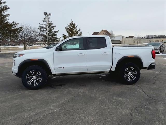 2023 GMC Canyon AT4