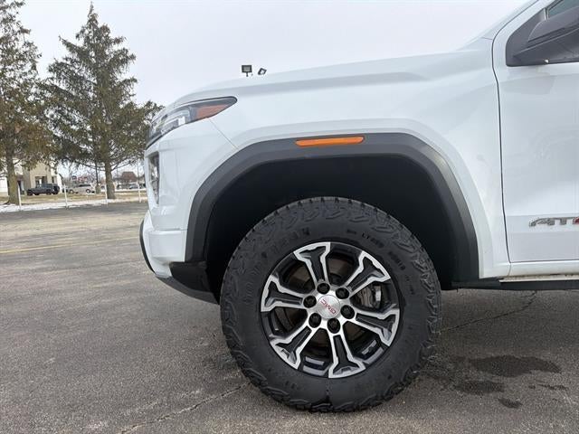 2023 GMC Canyon AT4