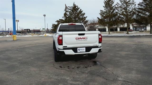 2023 GMC Canyon AT4