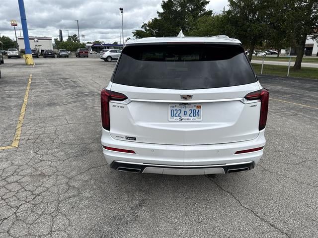 2023 Cadillac XT6 Premium Luxury