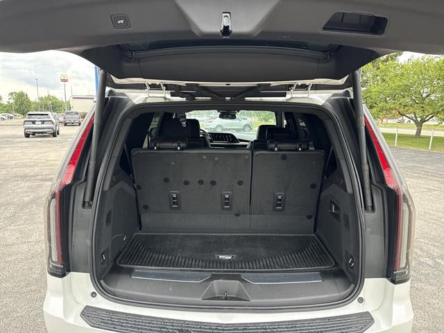 2021 Cadillac Escalade Luxury