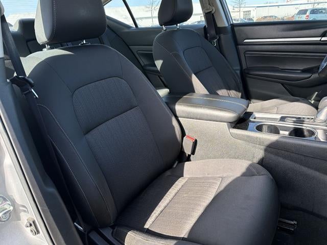 2021 Nissan Altima SV FWD