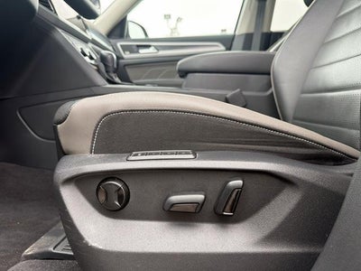 2023 Volkswagen Atlas 3.6L V6 SEL R-Line Black