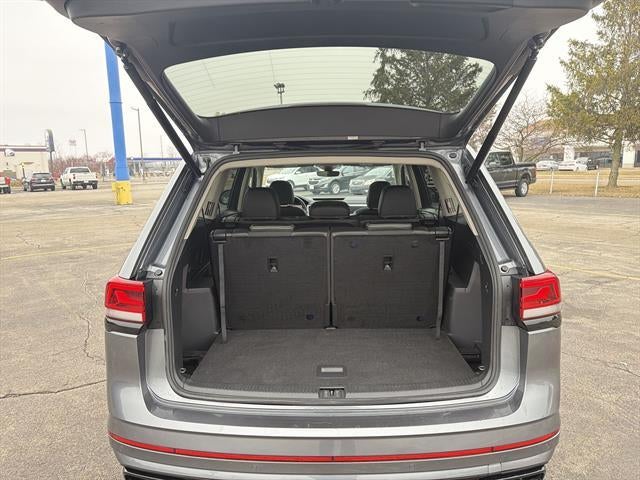 2023 Volkswagen Atlas 3.6L V6 SEL R-Line Black