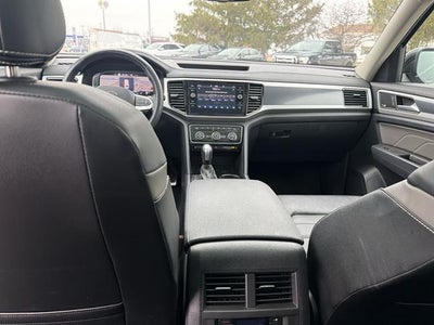 2023 Volkswagen Atlas 3.6L V6 SEL R-Line Black