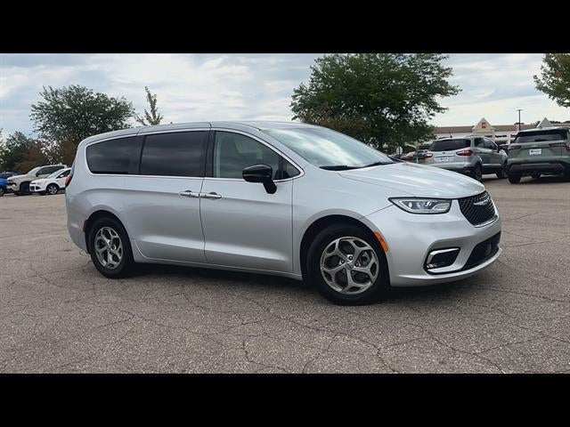 2024 Chrysler Pacifica Limited