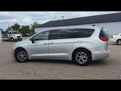 2024 Chrysler Pacifica Limited