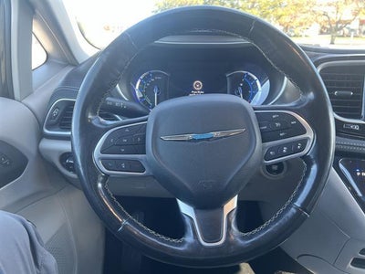 2021 Chrysler Pacifica Hybrid Touring L
