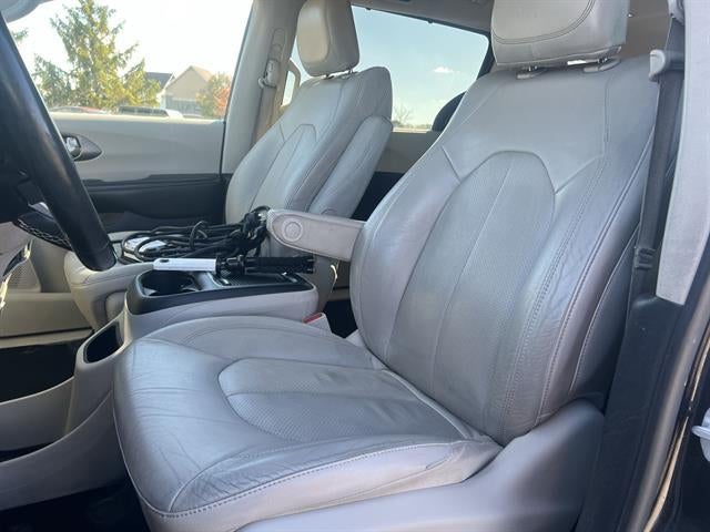 2021 Chrysler Pacifica Hybrid Touring L