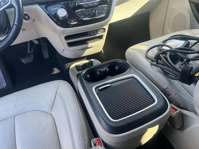 2021 Chrysler Pacifica Hybrid Touring L