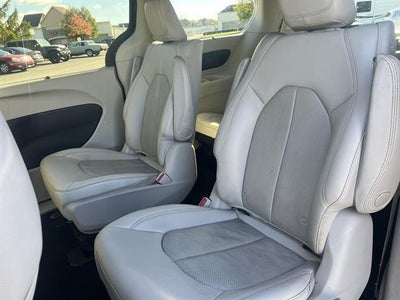 2021 Chrysler Pacifica Hybrid Touring L