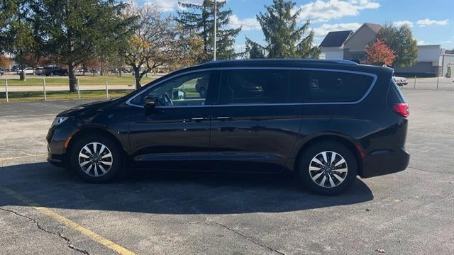2021 Chrysler Pacifica Hybrid Touring L