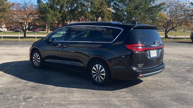 2021 Chrysler Pacifica Hybrid Touring L