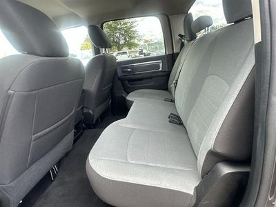 2022 RAM 1500 Classic SLT Crew Cab 4x4 5'7" Box