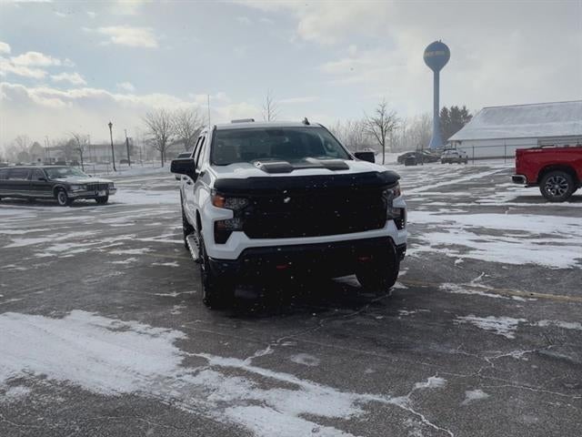 2023 Chevrolet Silverado 1500 Custom Trail Boss
