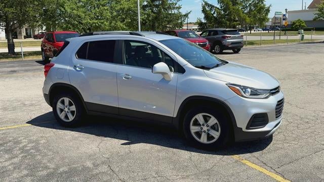 Used 2019 Chevrolet Trax LT with VIN 3GNCJLSB3KL378983 for sale in Birch Run, MI