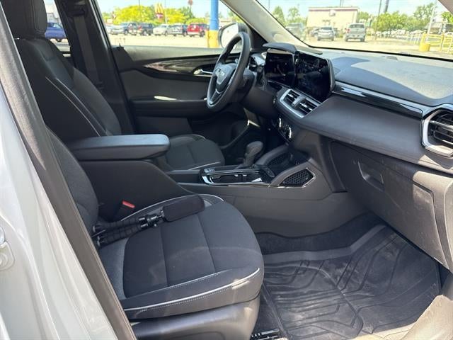 2025 Chevrolet Trailblazer LS