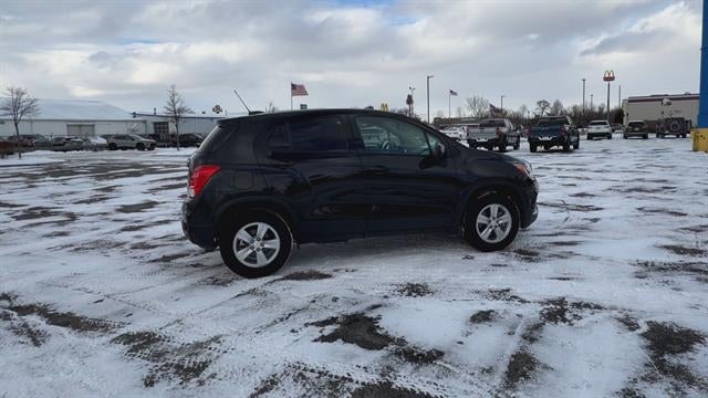 2022 Chevrolet Trax LS